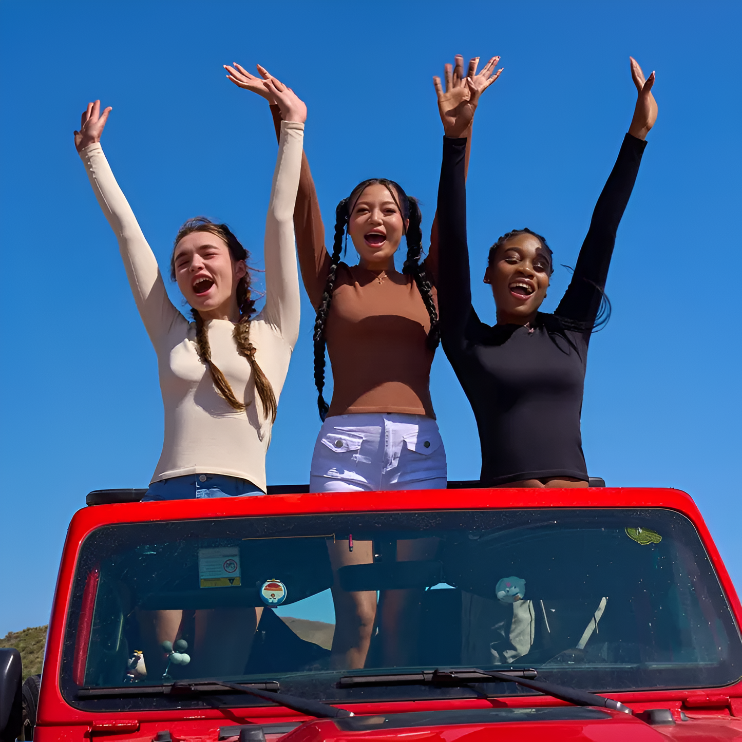 Elora Essential Long-Sleeve Tee