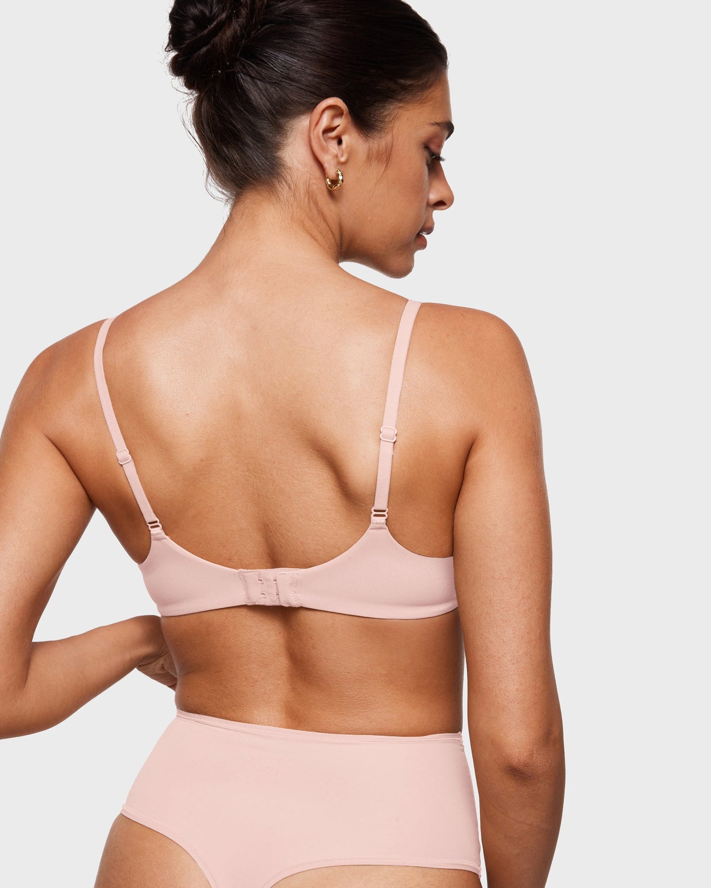 Inbarely® Plus Plunge Bra