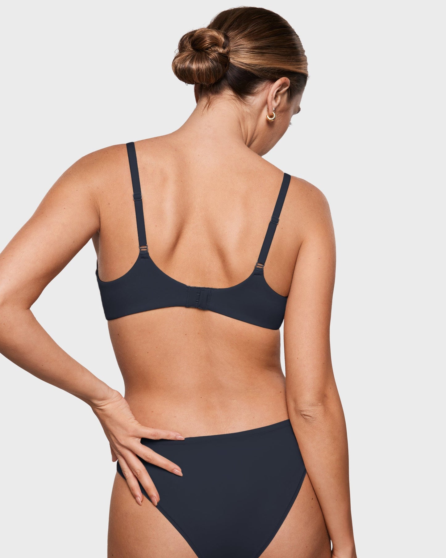 Inbarely® Plus Plunge Bra